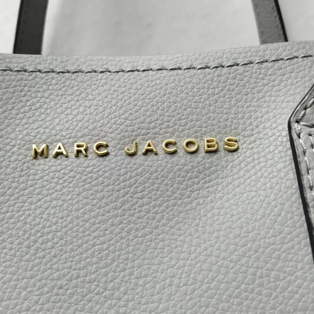 Marc Jacobs Women`s The Editor Griffin Rock Grey Zipper Satchel Shoulder Bag